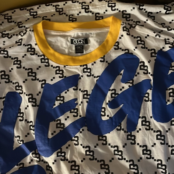 🔥Never worn One Color One Nation T-shirt. Size/4xl white background-multicolor. - Picture 1 of 6